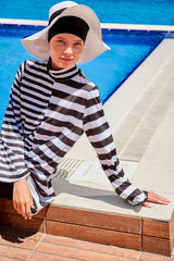 Siyah Tam Kapalı Tesettür Mayo 1951