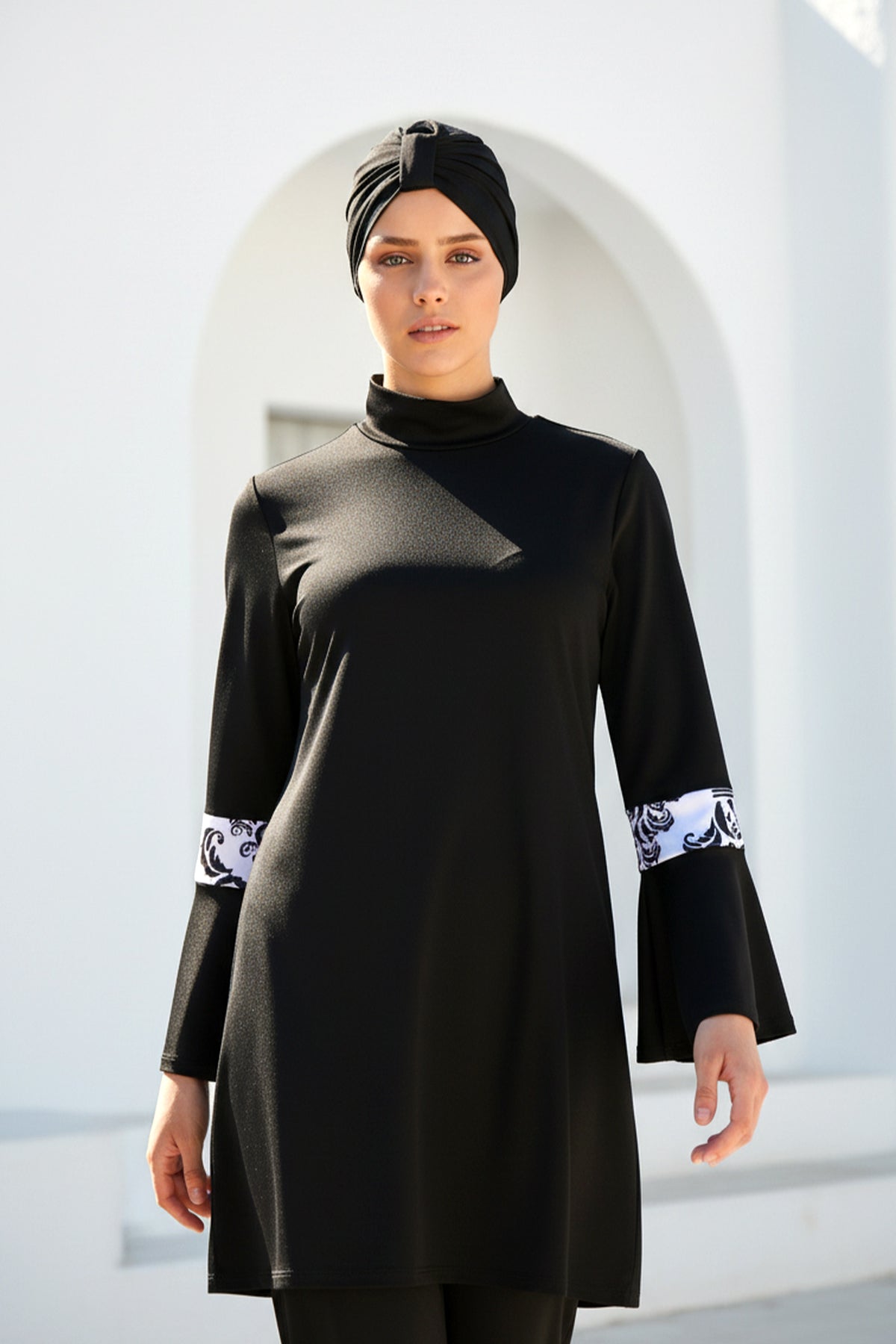 Tam Kapalı Tesettür Mayo Siyah Desenli Likralı 1958
