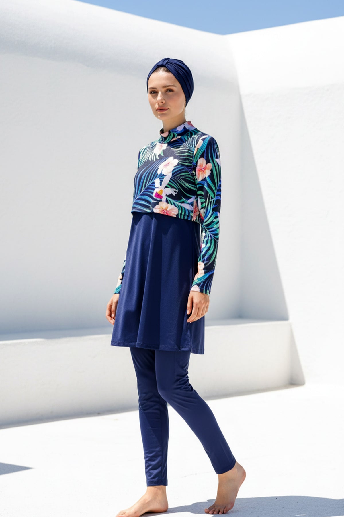 Tam Kapalı Tesettür Mayo Lacivert Çiçekli Likralı 4 Parça 1971
