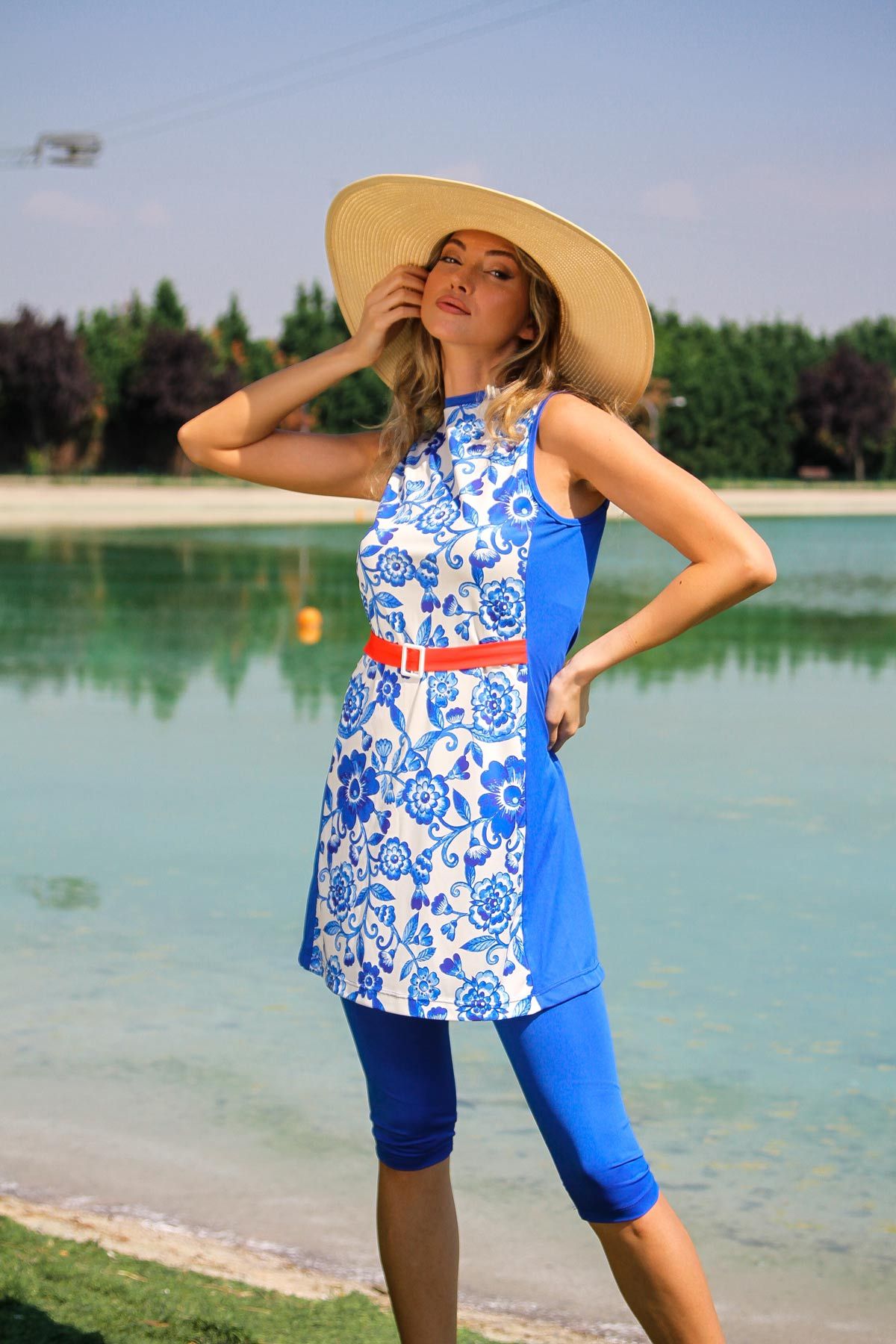 Rivamera 2'li Lacivert Çicek Desenli Kemerli Yarı Kapalı Tesettür Elbise Mayo R2202 Ürün ikincil görseli