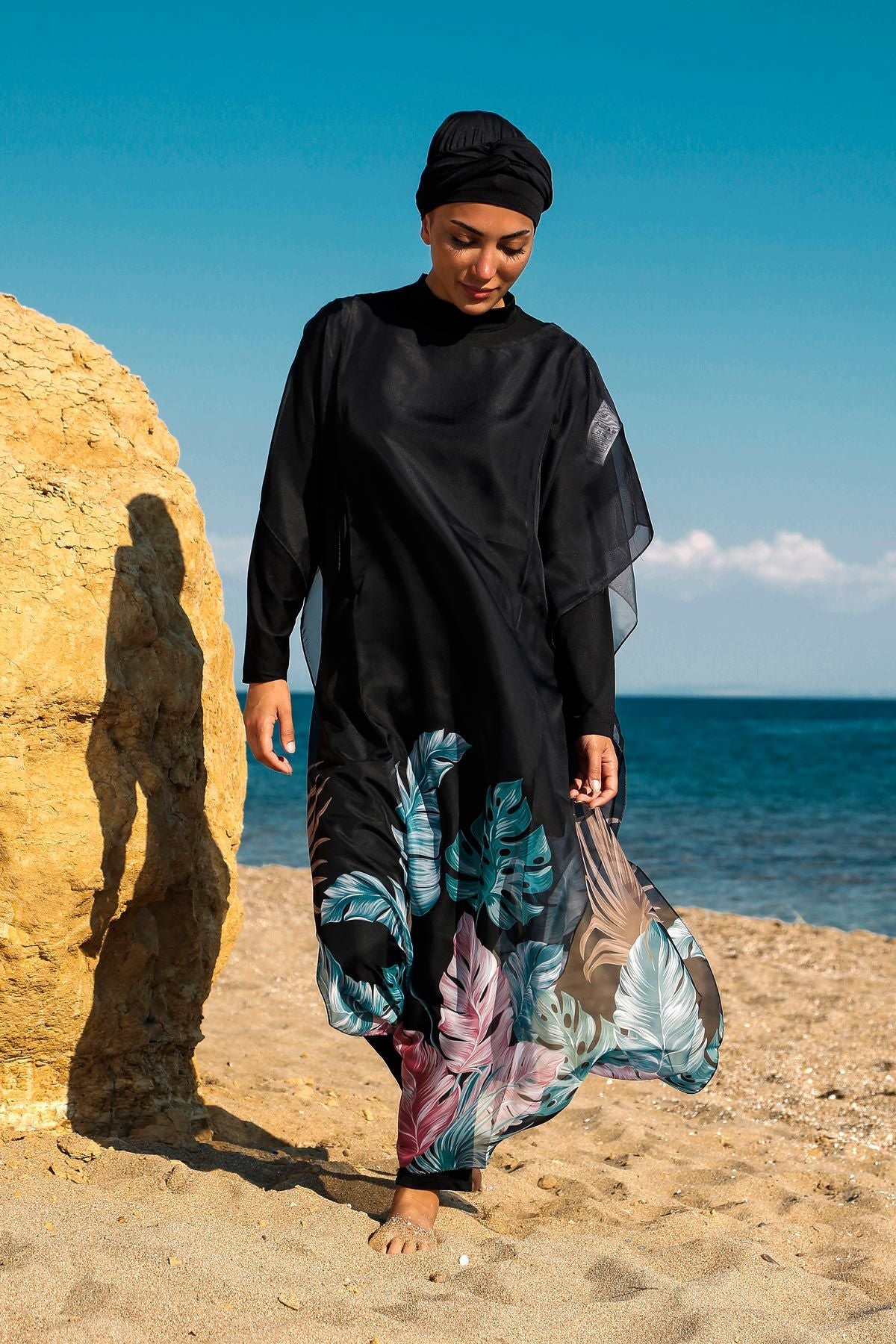 Marina Siyah Çicekli Kadın Tesettür Mayo Üzerine Kaftan Kimono Pareo P2203