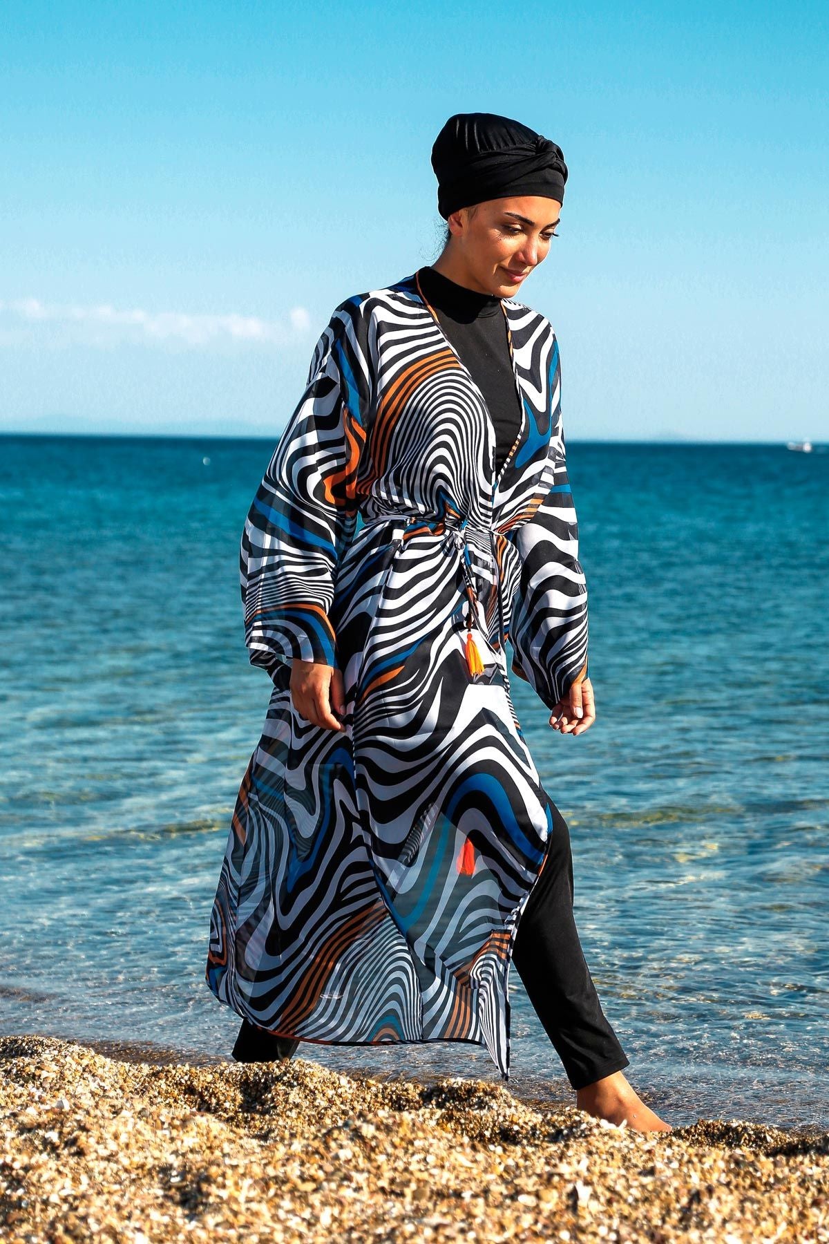 Marina Siyah Çizgi Desenli Kadın Tesettür Mayo Üzerine Kimono Pareo P2205