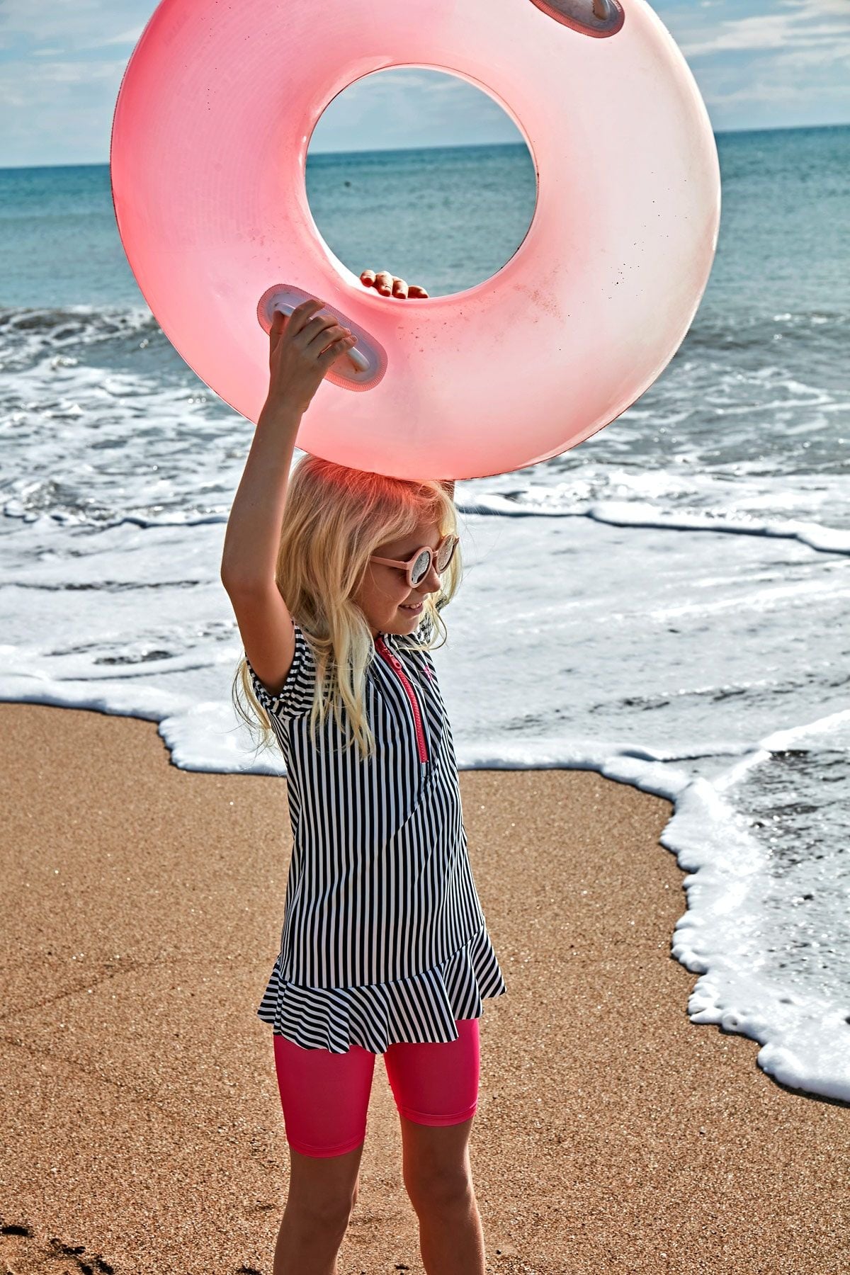 Likralı Renkli Kız Çocuk Mayo K2401