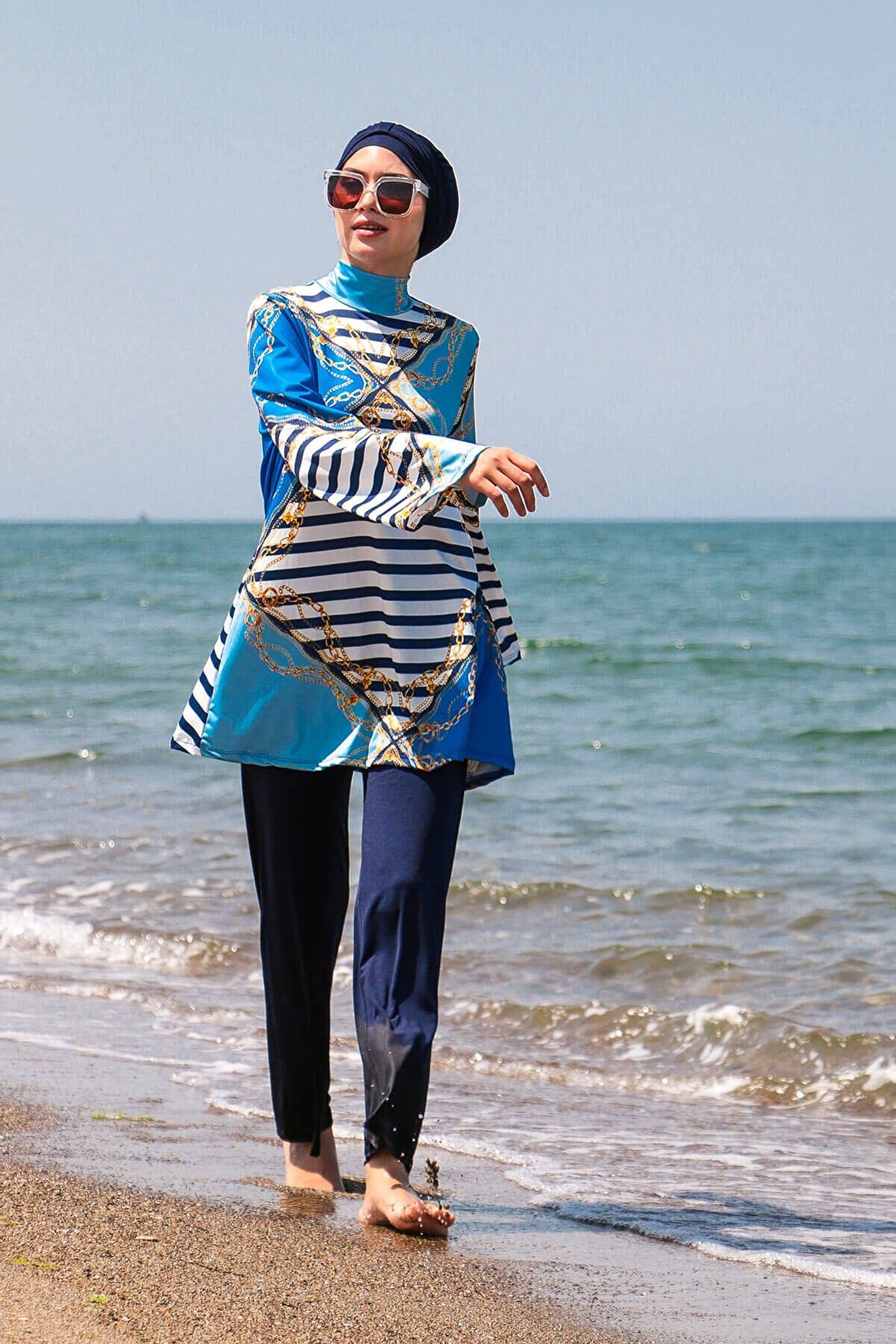 İp Bağlamalı 4’lü Lacivert Geometrik Desenli Tam Kapalı Tesettür Mayo 1949