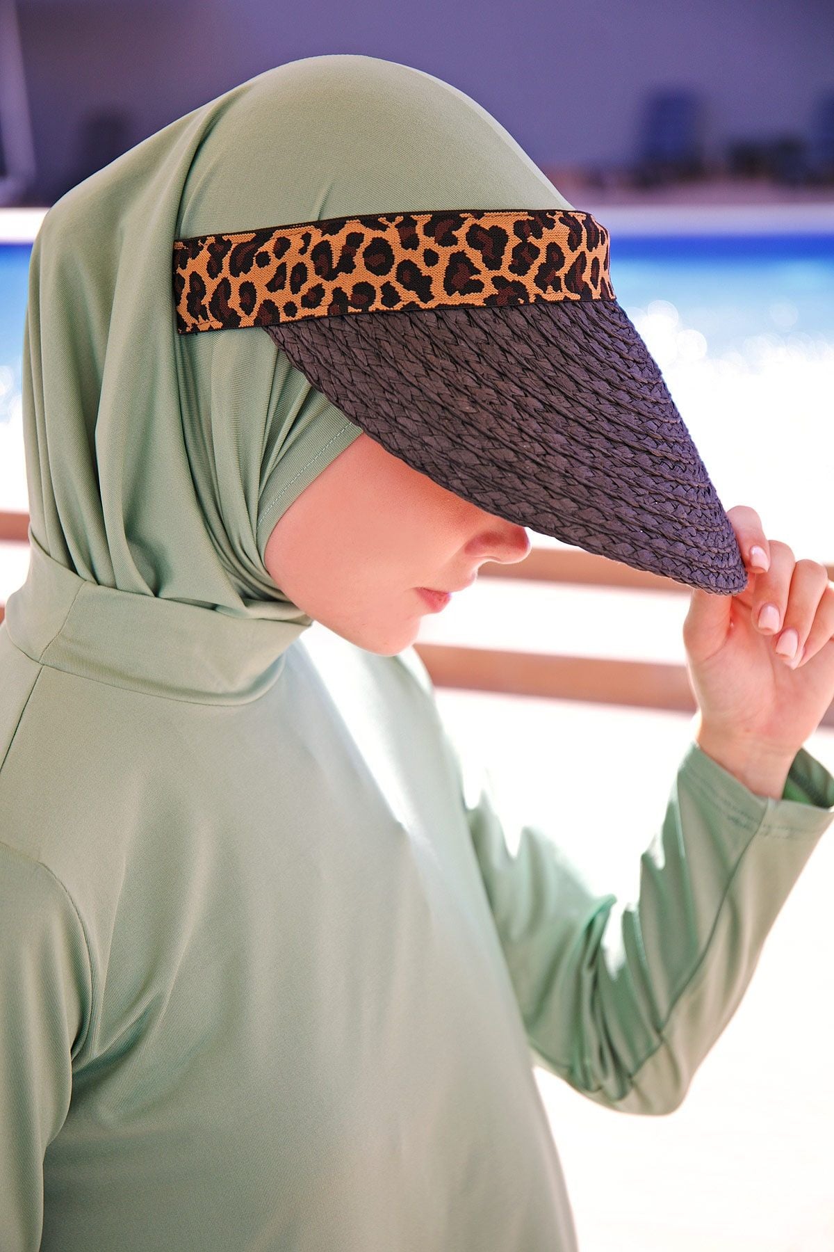 Leopar Şeritli Siyah Vizör Şapka 14401