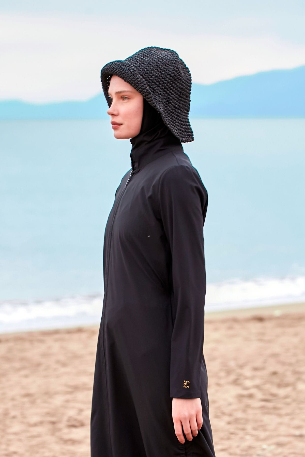 El Örgüsü Siyah Hasır Şapka 14399