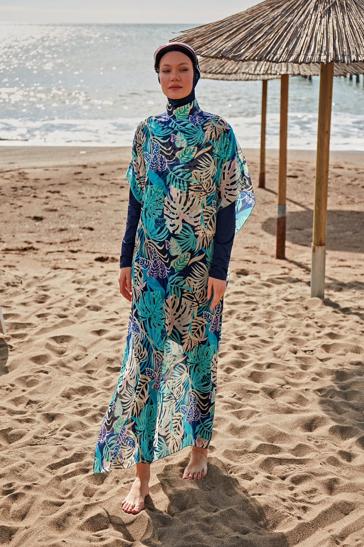 Çiçekli Renkli Şifon Plaj Pareosu ve Kaftan – P2418 Ürün ana görseli