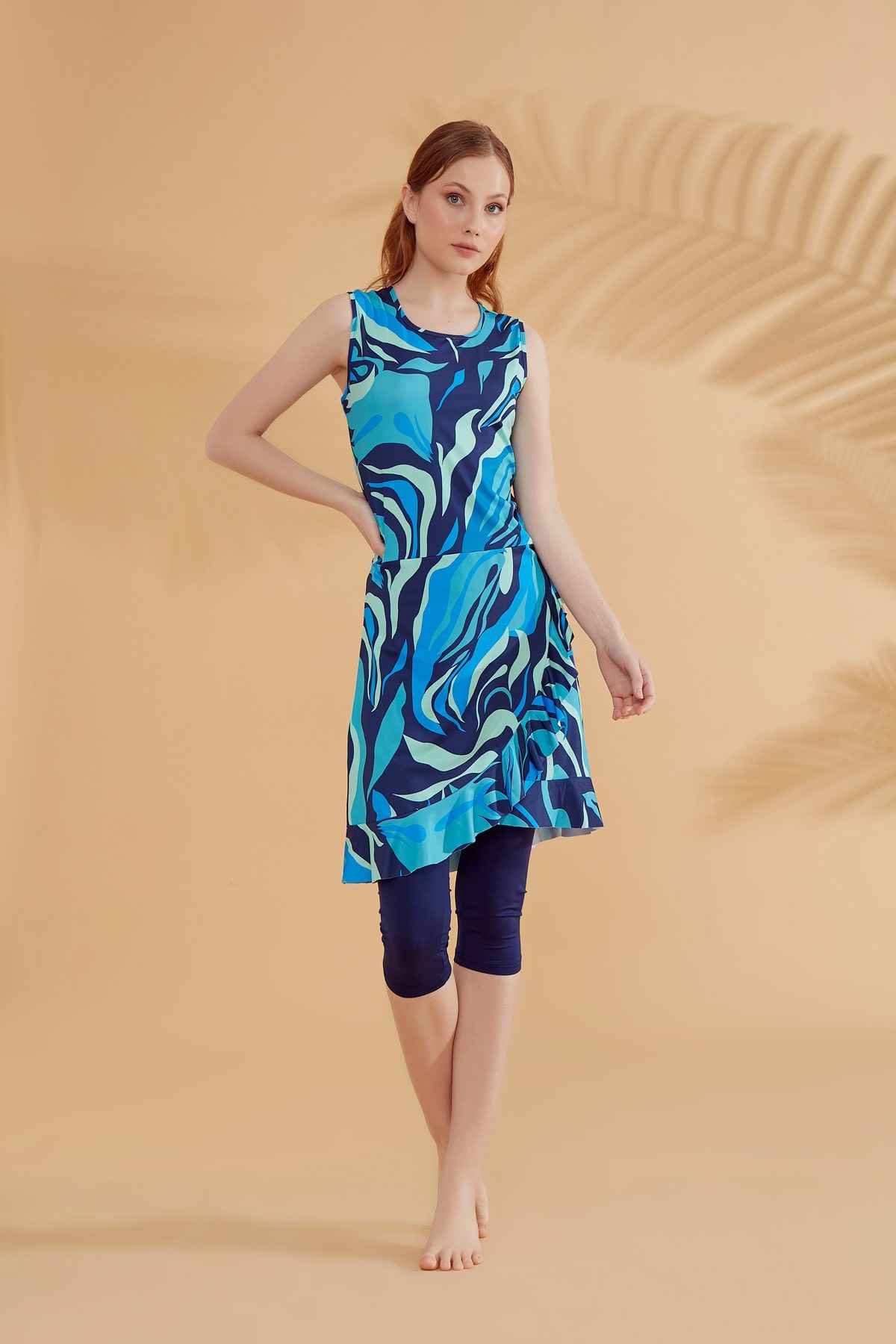 Lacivert Taytlı Yarı Kapalı Mayo M2373