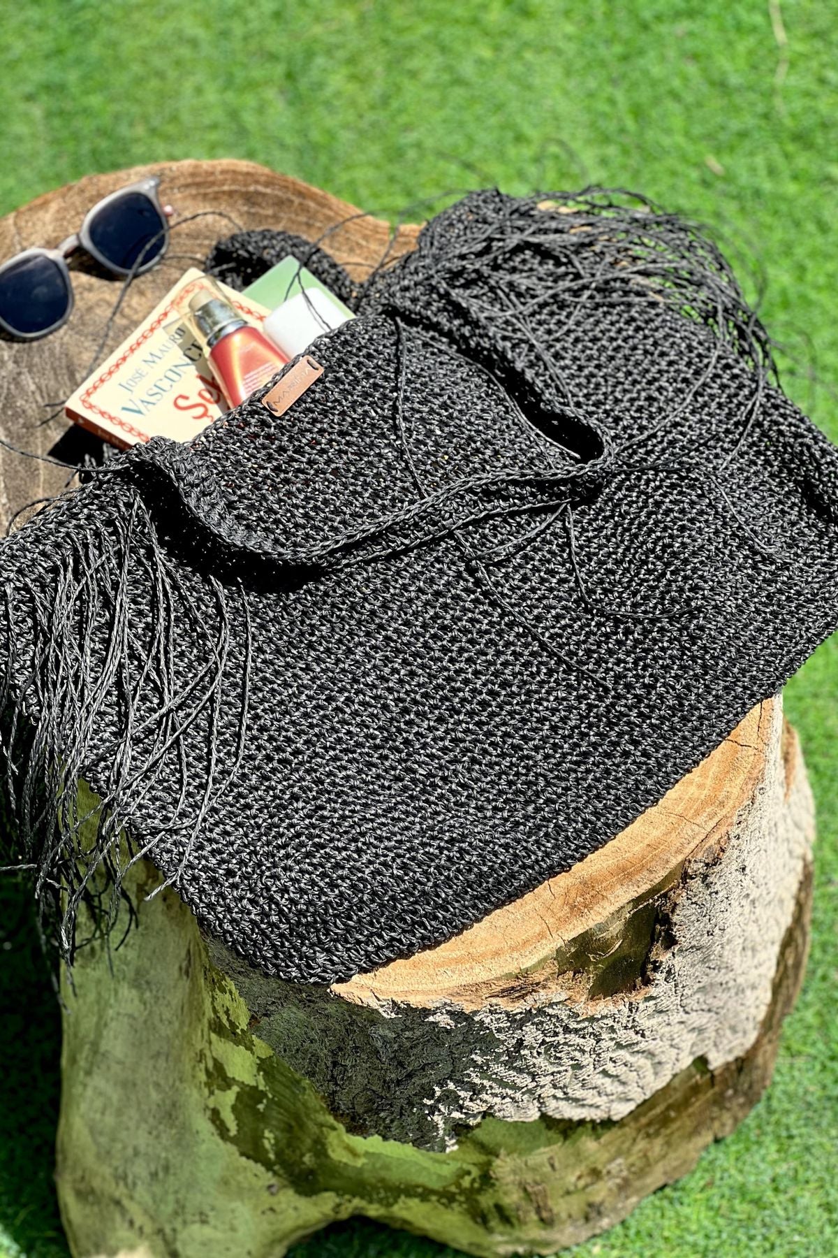 El Örgüsü Siyah Hasır Çanta C2424