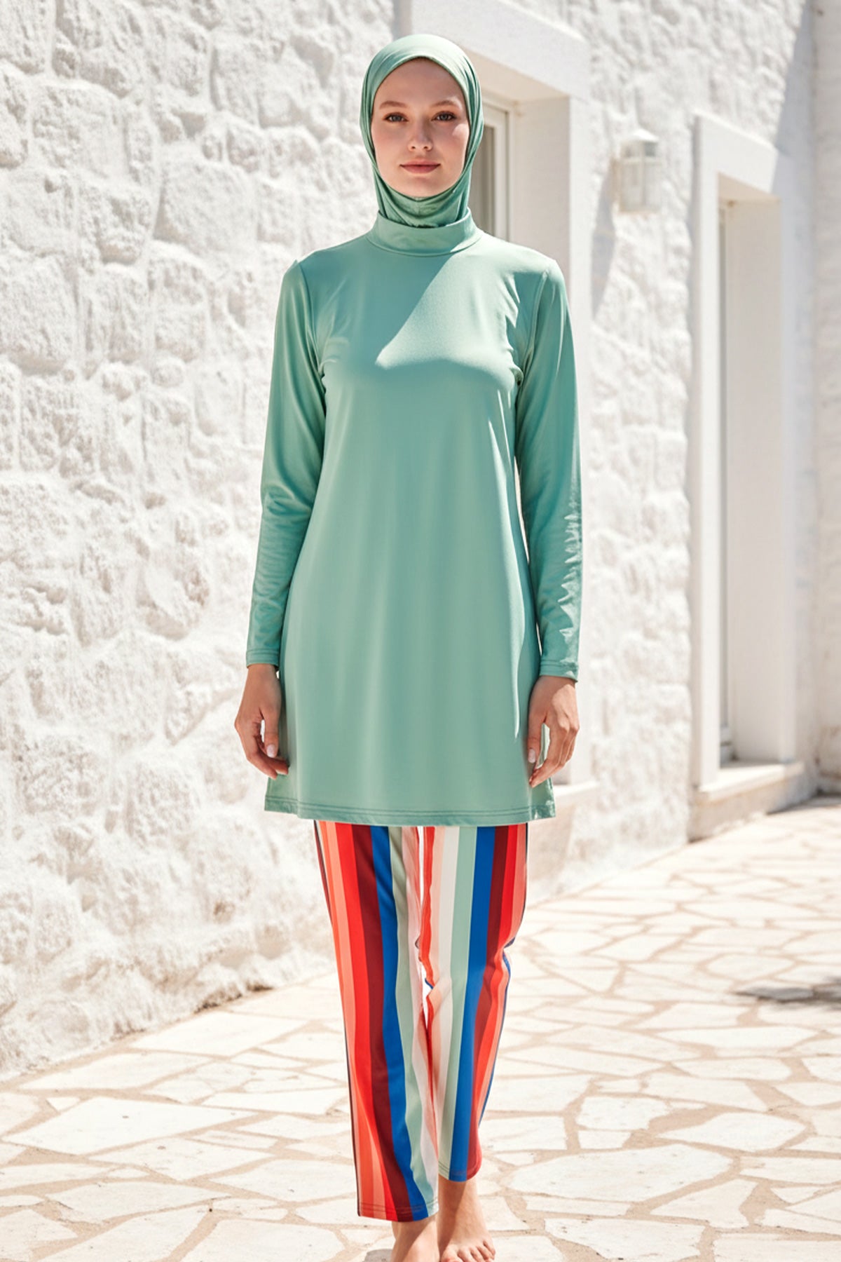 Tam Kapalı Tesettür Mayo 3’lü Set Yeşil  Likralı – M2227 Ürün ana görseli