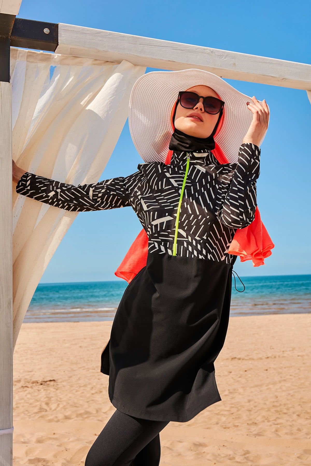 Marina 4'lü Paraşüt Siyah Tam Kapalı Tesettür Mayo M2326 Ürün ikincil görseli