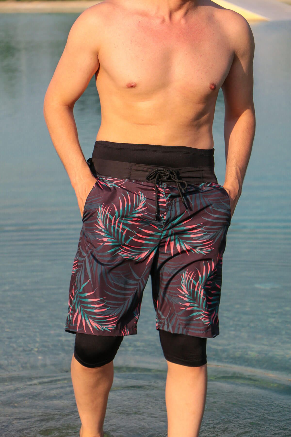 Marina Erkek Siyah Desenli Tesettür Mayo Deniz Şortu S2108