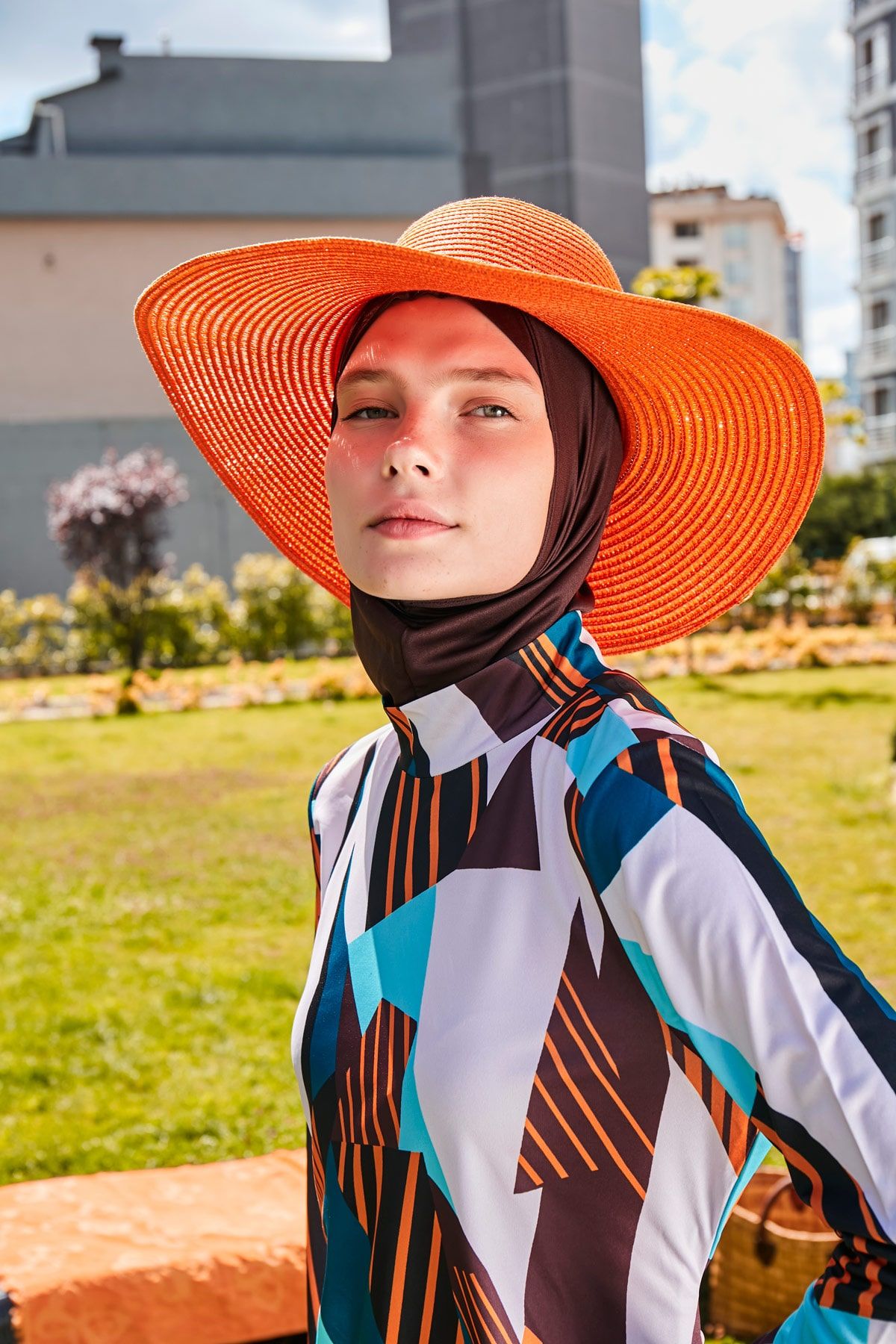 Turuncu Geniş Hasır Şapka 14232