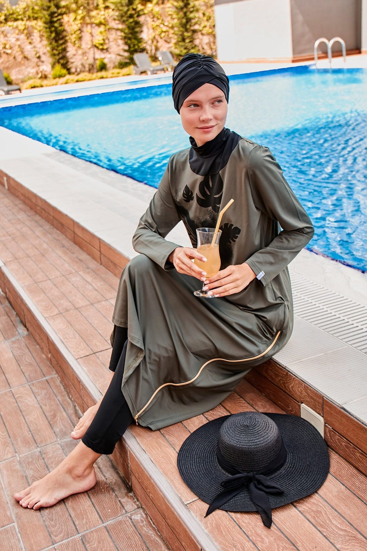 Fiyonklu Siyah Geniş Hasır Şapka 1423218 Ürün ikincil görseli