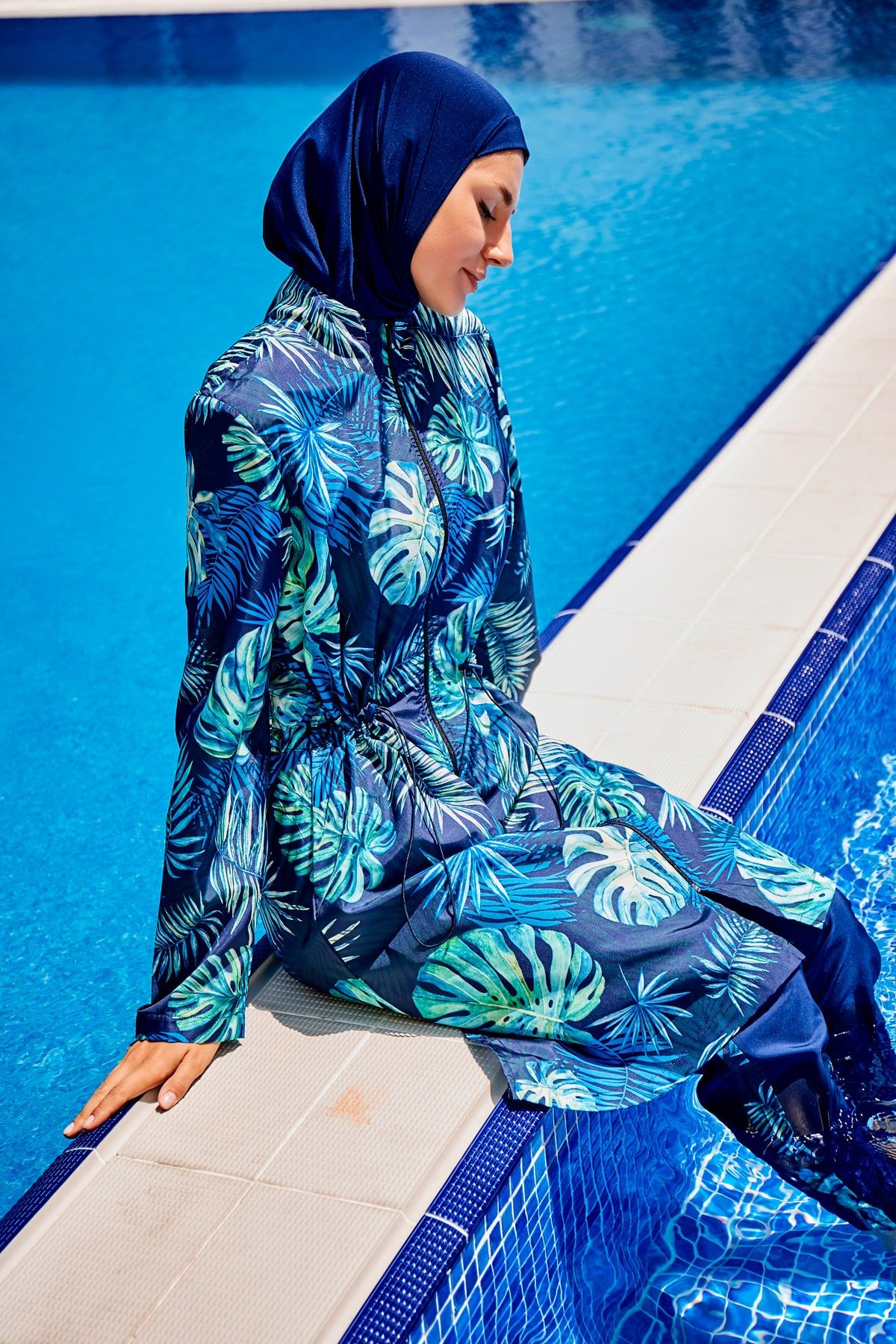 Desenli Tam Kapalı Tesettür Mayo R2311