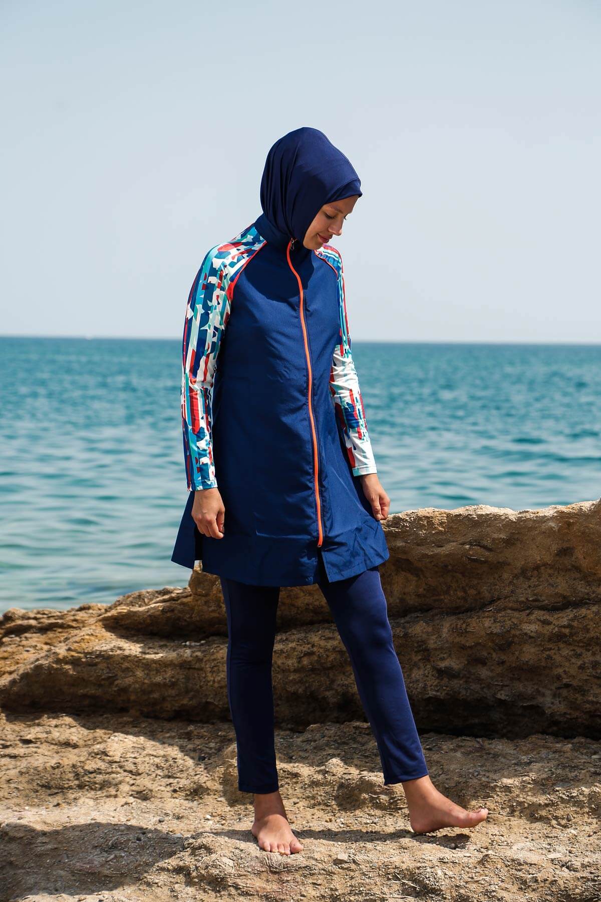 Tam Kapalı Tesettür Mayo 3’lü Set Paraşüt Kumaş Lacivert Desen Detaylı Su İtici – M2267