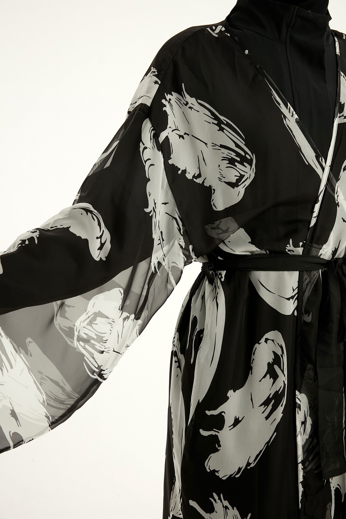 Marina Renkli Desenli İpeksi Kimono – P2503-3