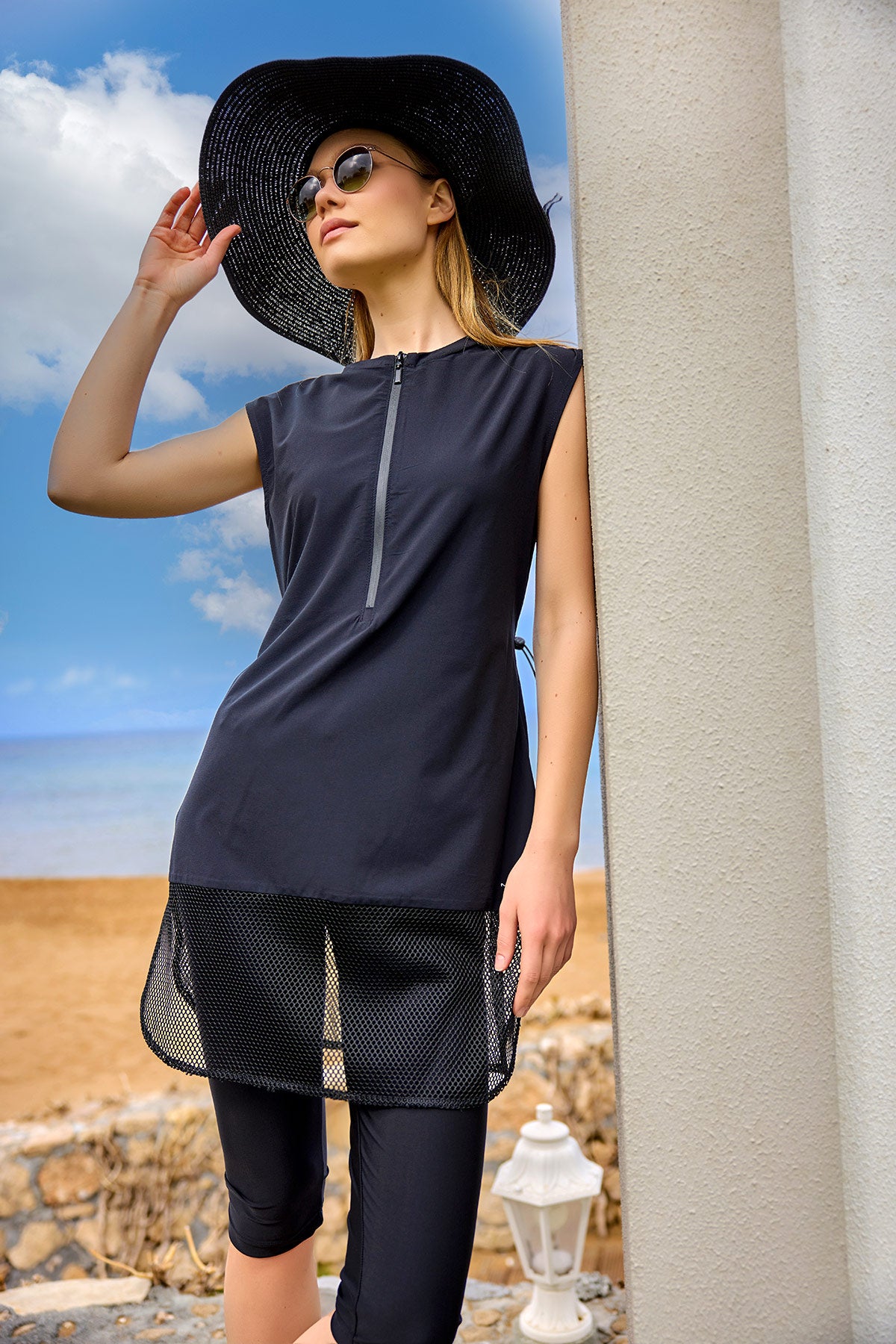 Marina Siyah Yarı Kapalı Tesettür Mayo - H2507-1 Ürün ana görseli