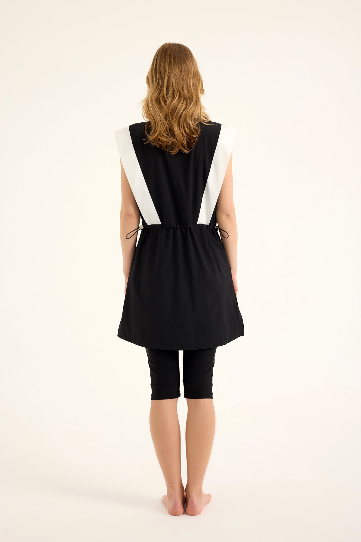 Marina Siyah Yarı Kapalı Tesettür Mayo - H2511