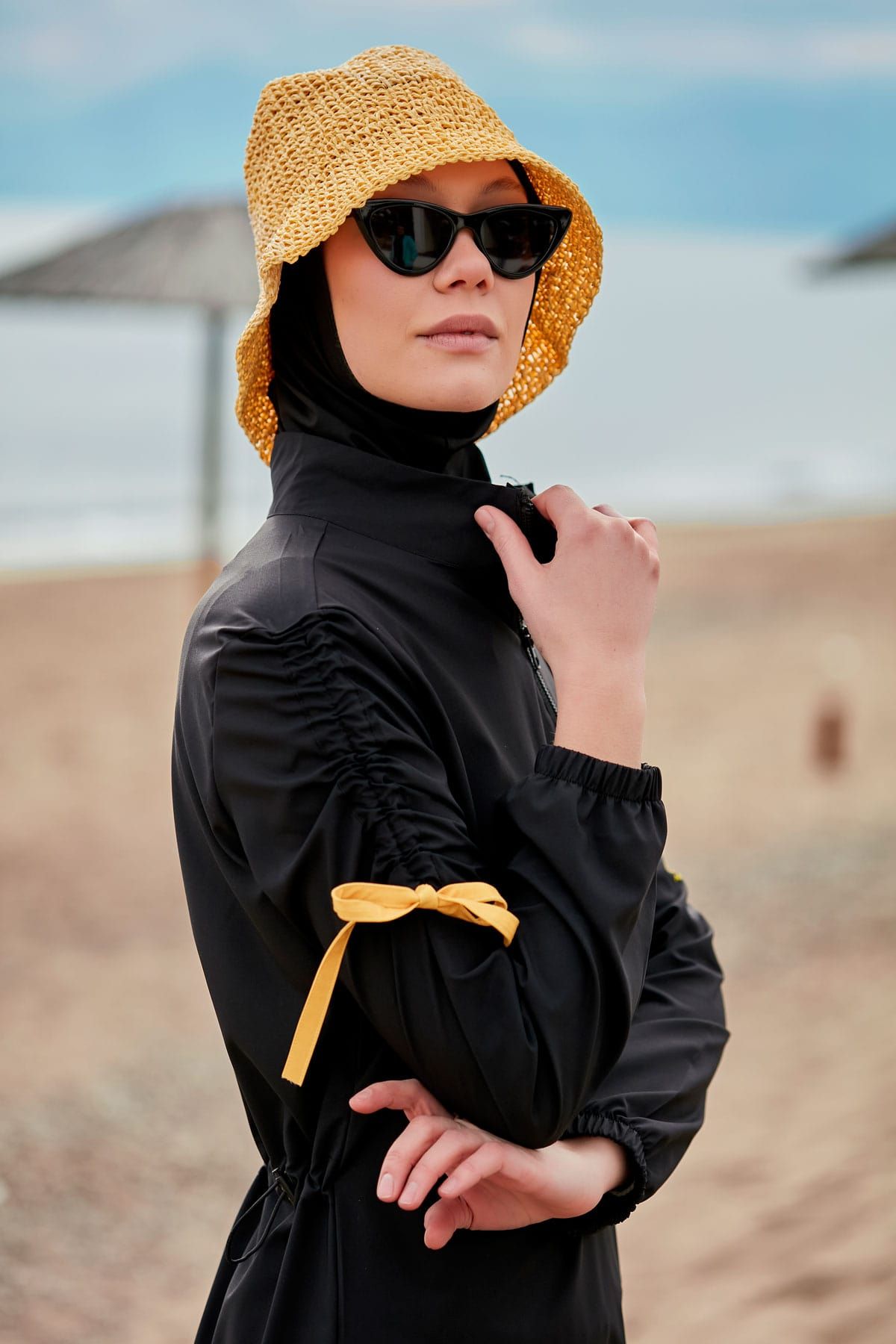 Paraşüt Kumaş Siyah Tam Kapalı Tesettür Mayo M2431