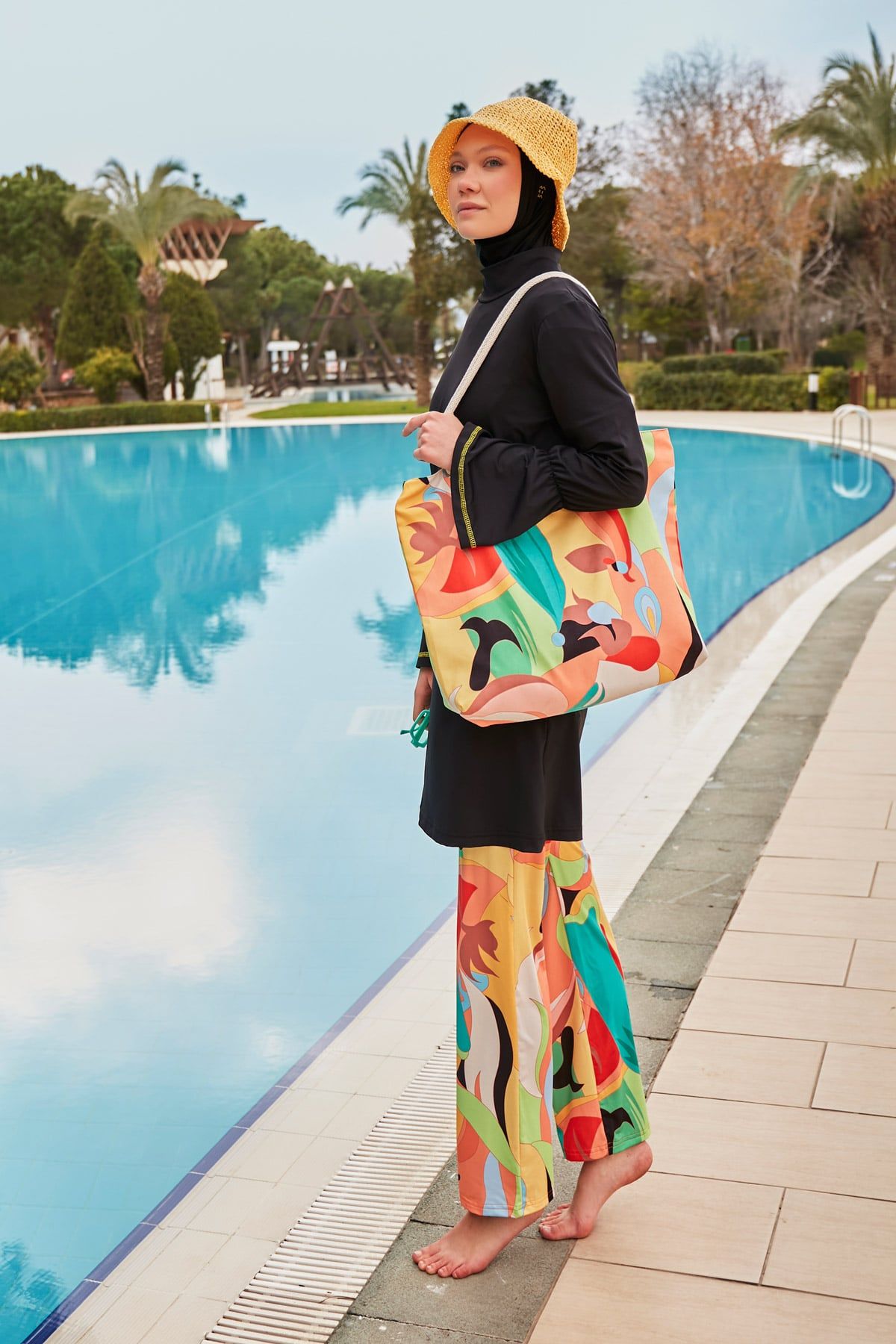 Likralı Siyah Tam Kapalı Tesettür Mayo M2473