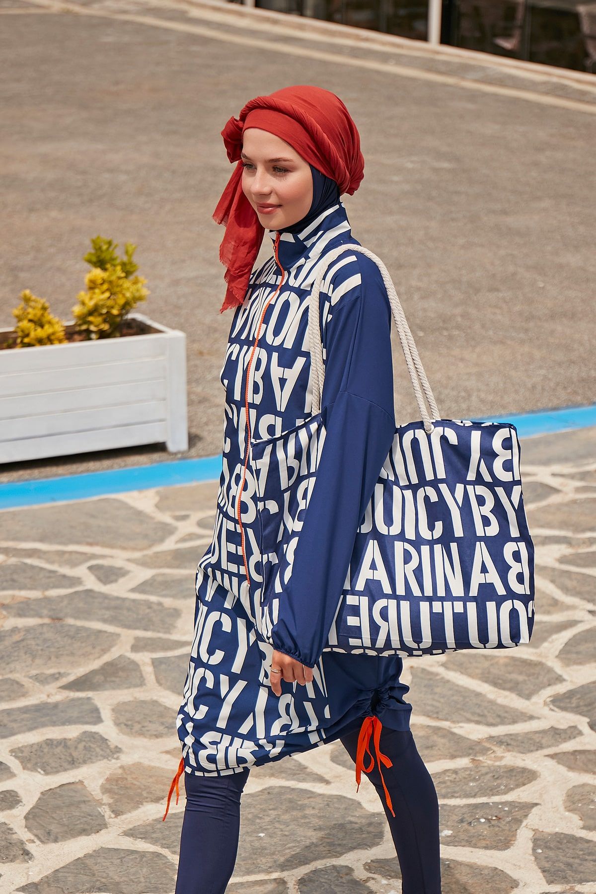 Paraşüt Harfli Lacivert Tam Kapalı Tesettür Mayo M2301-1 Ürün ana görseli