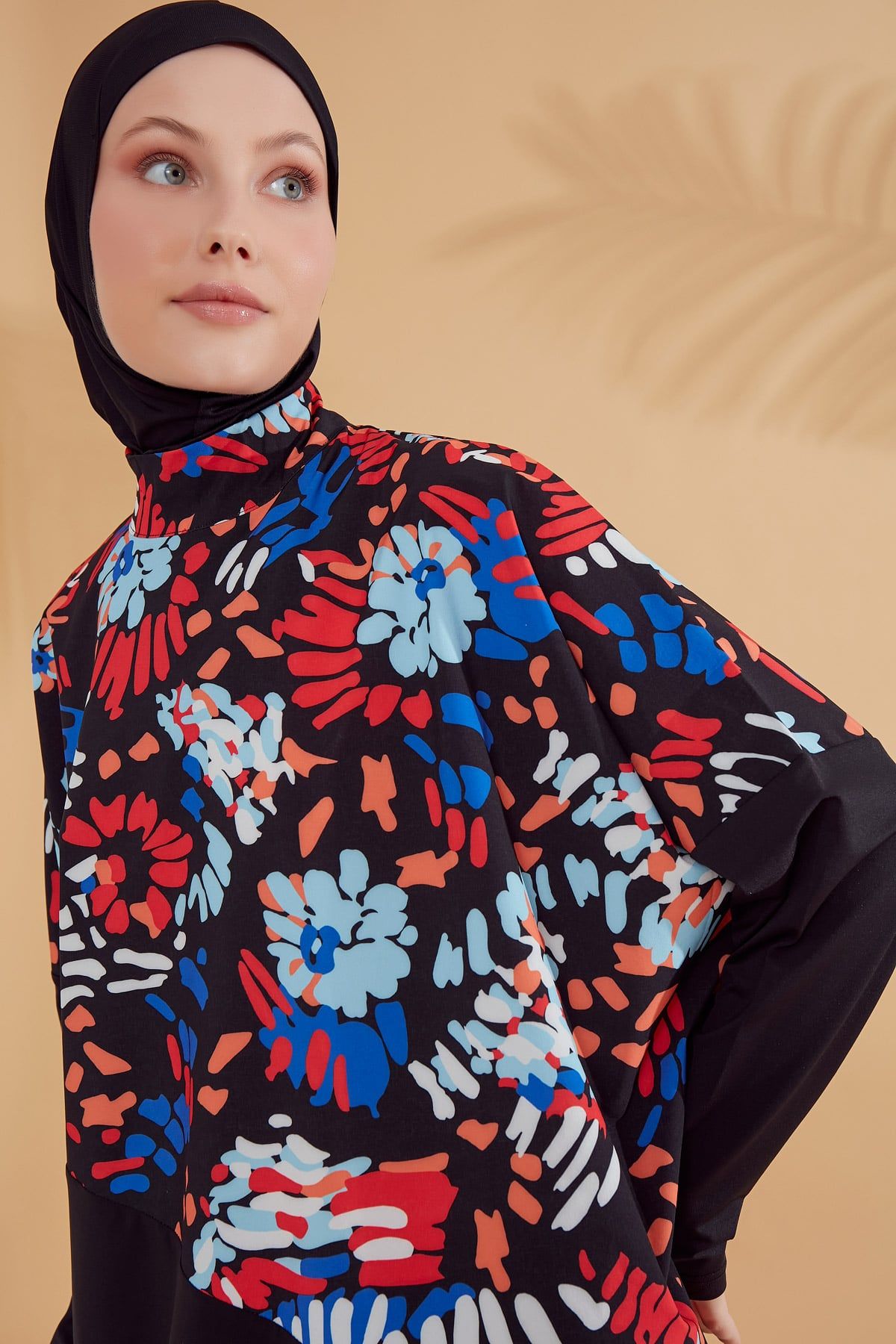 Paraşüt Çiçekli Siyah Tam Kapalı Tesettür Mayo M2313