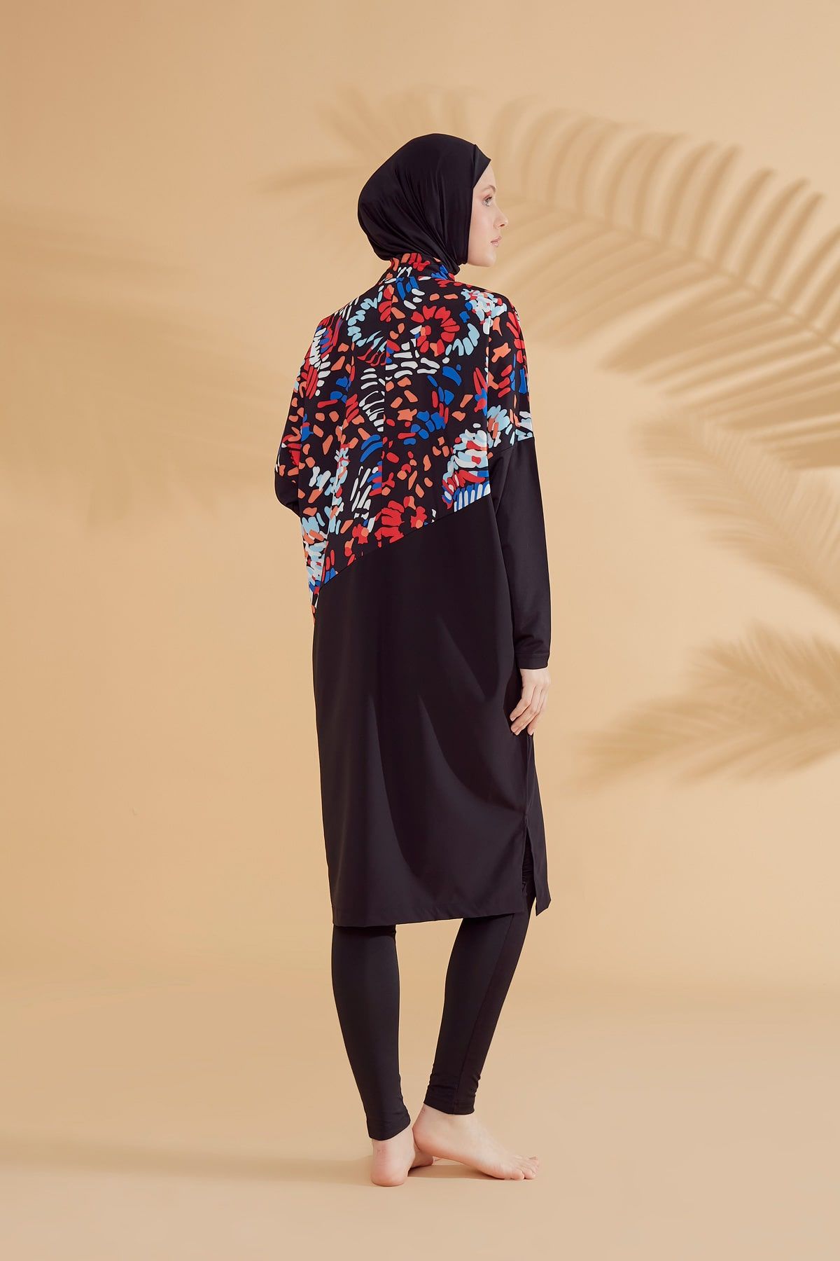 Paraşüt Çiçekli Siyah Tam Kapalı Tesettür Mayo M2313