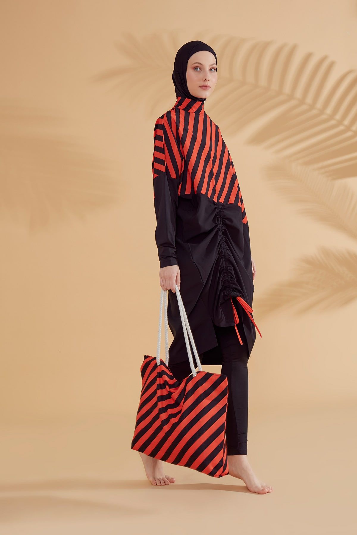 Paraşüt Çizgili Siyah Tam Kapalı Tesettür Mayo M2307